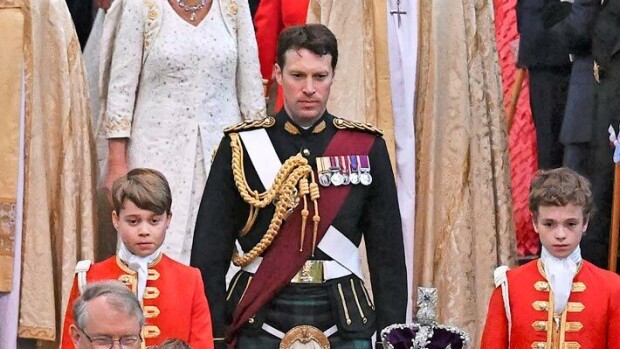 Kilttimies hurmaa! Tässä on tämän vuosikymmenen Pippa Middleton Jonathan Thompson