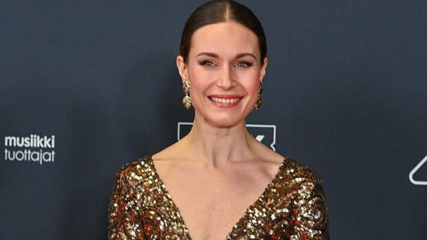 Sanna Marin nautti vapaaillasta mysteerikomistuksen kanssa – kuva