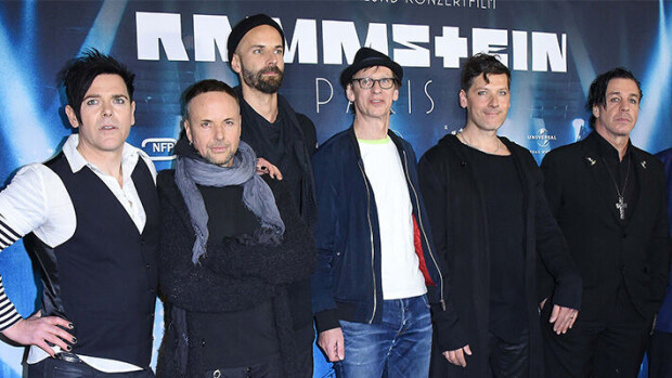 Rammstein-kohussa uusi käänne – nyt puhuu rajuja väitteitä laukonut nainen: 'Ette voi hiljentää minua' rammstein