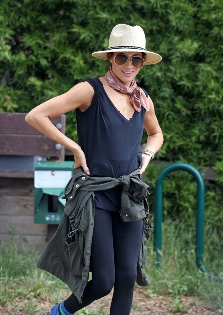 Meghanin vaelluskuvat saivat raskaushuhut liikkeelle. meghan markle