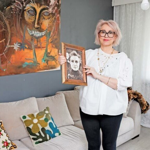 Susanna oli nuorena superkaunotar, jonka perään miehet kuolasivat. – Vaikka terveyteni on mennyt, en ole katkera. Susanna oli nuorena superkaunotar, jonka perään miehet kuolasivat. – Vaikka terveyteni on mennyt, en ole katkera.