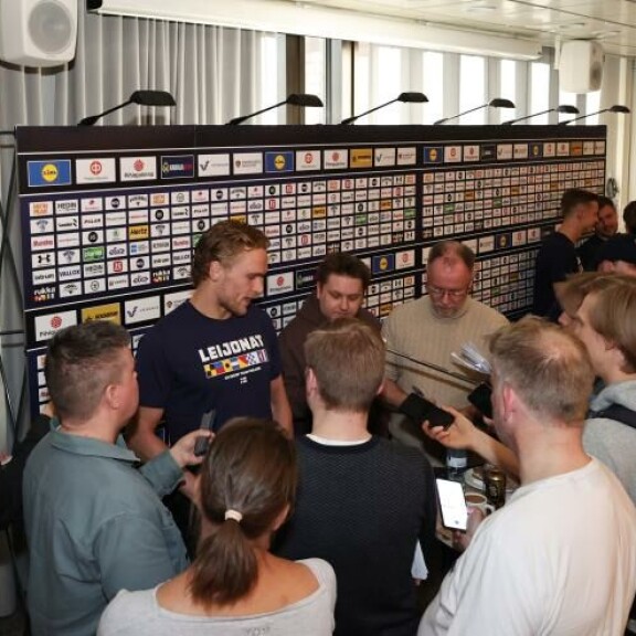 MM-Leijonien mediatilaisuus järjestettiin tiistaina tamperelaishotellissa. MM-Leijonien mediatilaisuus järjestettiin tiistaina tamperelaishotellissa.