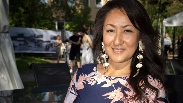 Harvinaiset kuvat! Noriko Salo esitteli kauniin tyttärensä