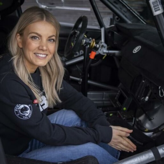 Janni menestyy nykyisin myös rallikartturina. Janni Hussi