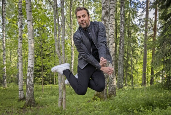 Laulaja Antti Ketonen: Koirani on sometähti