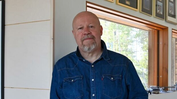Hittinikkari Tero Vaara kohtasi kotonaan karmean näyn: ”Koko talo oli homeessa ja pilalla” Tero Vaara