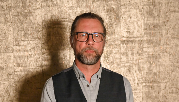 Antti Reini juonsi rikossarjaa sen ensimmäiset kolme tuotantokautta.