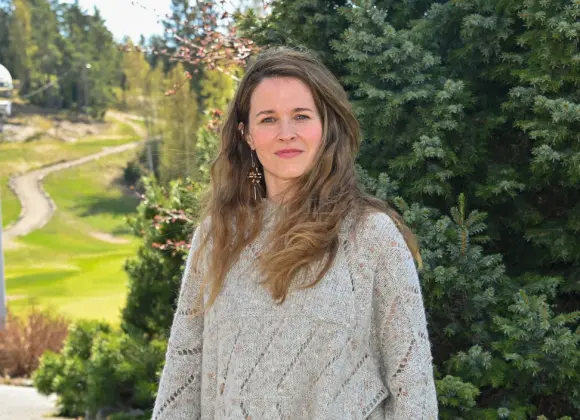 Tämä harvoin nähty näyttelijä tähdittää Hautalehto-sarjan uutta kautta – tuottaja ihmettelee: ”Jeminaa on käytetty ihmeellisen vähän”