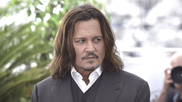 Pyöreitä täyttävä Johnny Depp jätti sekoilut taakseen – Hollywoodin hylkäämän supertähden taustalta paljastui synkkä lapsuus