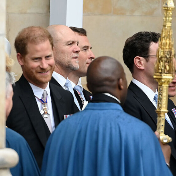 Brittimedioiden mukaan Harry palaa Kalifornian-kotiinsa heti kruunajaisseremonioiden jälkeen. Prinssi Harry