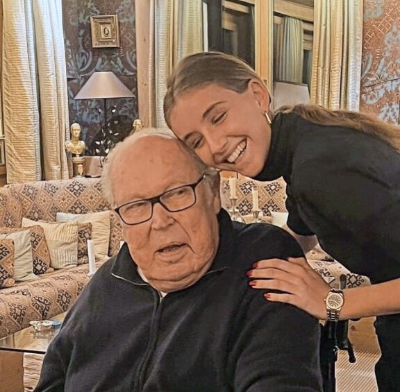 – Lainmuutos oli paras lahja isoisältäni. Italia ei ole kovin edistyksellinen monarkian suhteen, mutta he oppivat, Vittoria toteaa New York Timesissa.