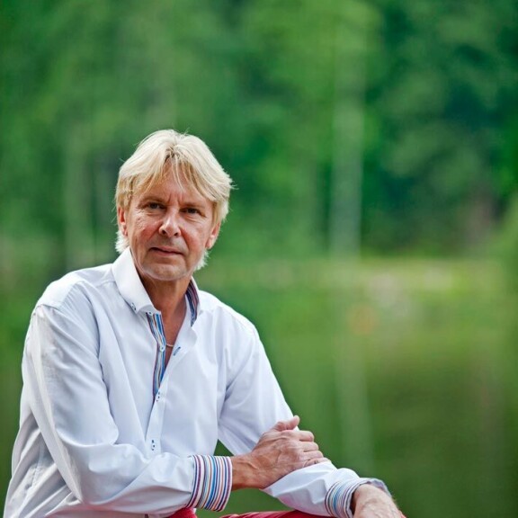 Maailma pysähtyi 4. helmikuuta 2019. Matti Nykänen nukkui tuolloin pois 55-vuotiaana. Maailma pysähtyi 4. helmikuuta 2019. Matti Nykänen nukkui tuolloin pois 55-vuotiaana.