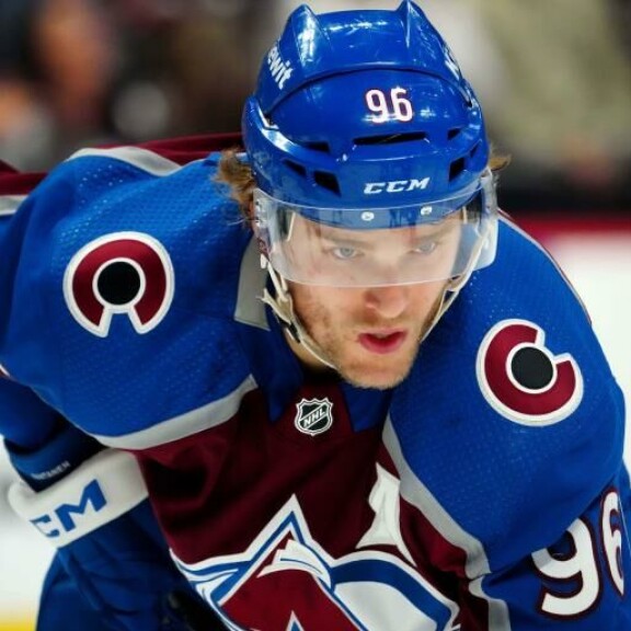 29 miljoonan dollarin NHL-vahvistukset! Jukka Jalosella jalkeilla järisyttävän kova nippu – huuhtooko Leijonat MM-kultaa? Mikko Rantanen.