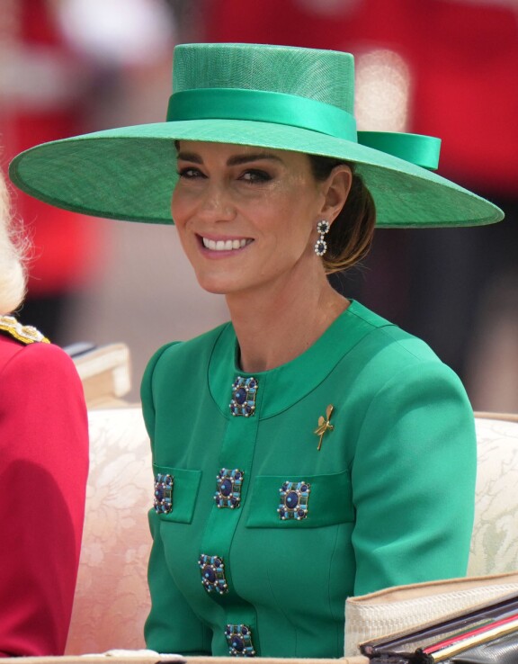 Prinsessa Kate muisti Dianaa asullaan.