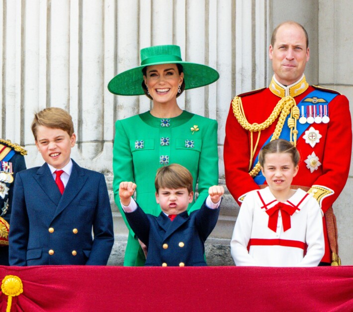 Kate kunnioitti upealla asullaan prinsessa Dianaa – kuninkaalliset ...