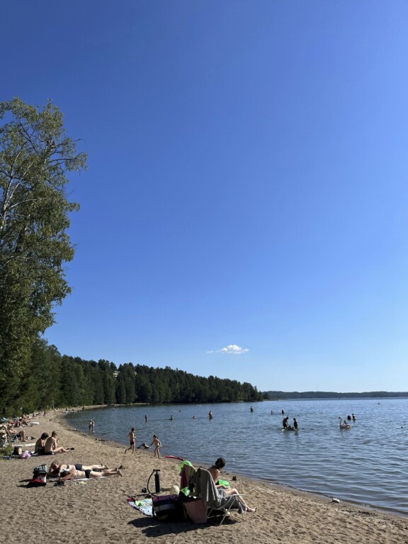 Laulaja-lauluntekijän kesävinkkeihin lukeutuvat muun muassa aurinkoinen Hanko, merellinen Kokkola sekä Päijät-Hämeen helmi Vääksy.