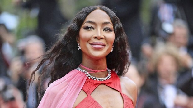 Huippumalli Naomi Campbell, 53, sai lapsen!