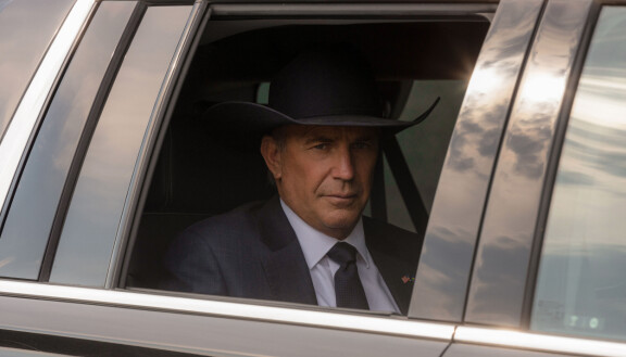 John Dutton (Kevin Costner)
