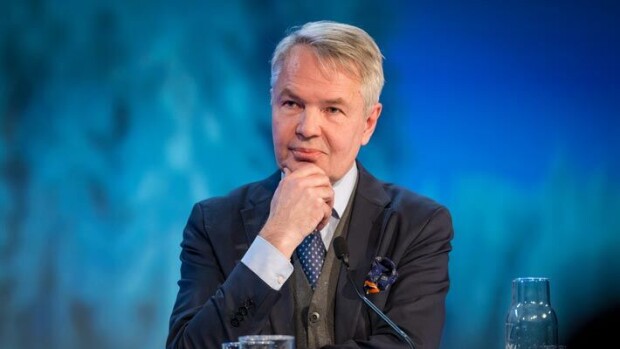Ilmastoystävällisyys kaukana! Pekka Haavisto elvytti vanhan harrastuksensa – kuvat Seiskassa Pekka Haavisto