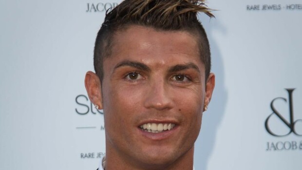 Ronaldon suhdekriisi ohi?! Tulikuuma yhteiskuva kullan kanssa