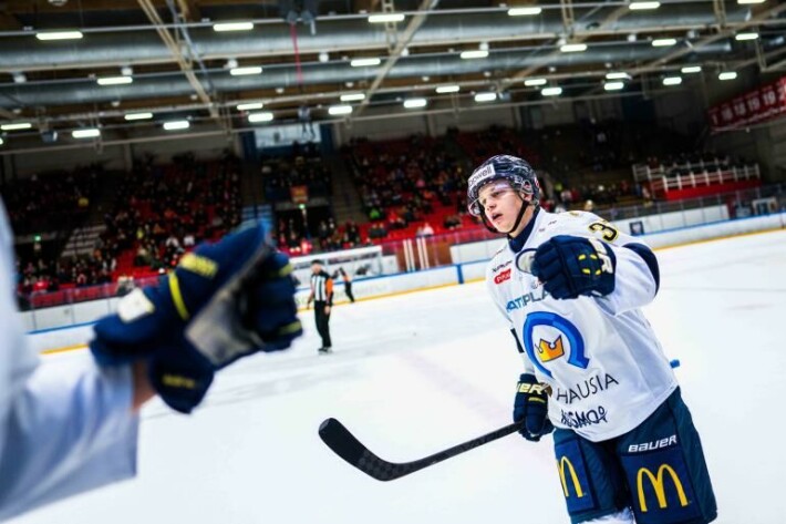 Peliitat isännöi Kiekko-Espoota viime marraskuussa. Ensi syksynä Heinolan jäähallissa ei pelata Mestis-kiekkoa. Peliitat isännöi Kiekko-Espoota viime marraskuussa. Ensi syksynä Heinolan jäähallissa ei pelata Mestis-kiekkoa.