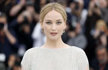 Jennifer Lawrencen pyrki Twilight-elokuvaan – tyrmättiin heti: ”Näyttele, apina!”