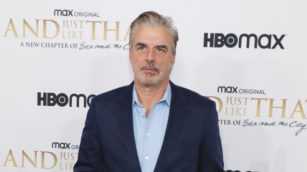 Raiskauksista syytetty Sinkkuelämää-näyttelijä Chris Noth rikkoo hiljaisuuden: 'Se ei ole kaunista' Chris Noth