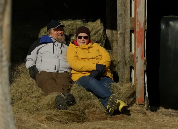 Maajussi-Ann ja Erkki paljastavat, mitä kuvausten jälkeen tapahtui: "Kävimme Veikkoakin moikkaamassa"