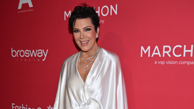 Kim Kardashian paljastaa: Kris Jenner joi joka päivä vodkaa!