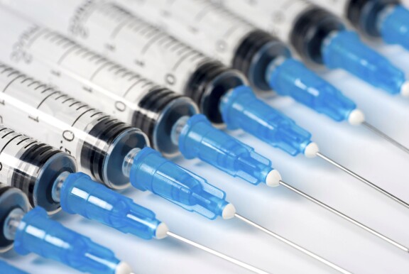 Opioideja käytetään huumeena muun muassa suonensisäisesti.