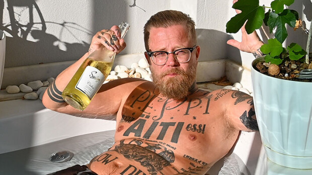 Wallu Valpio avautuu nolosta mokasta: ”Luulin, että se on tuhkakuppi” wallu valpio