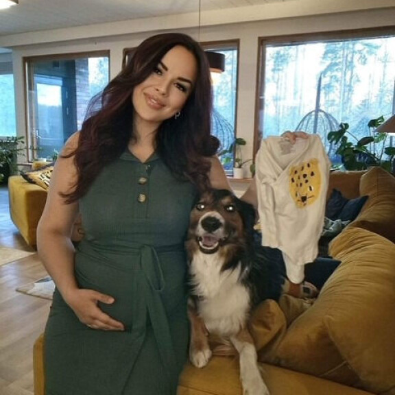 Pienokaista odottaa oma huone ja karvainen kaveri. Milja Bee