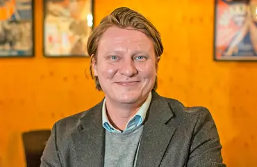 Mitä tapahtui Jaajo Linnonmaan viinibaarin virkistyspäivillä?