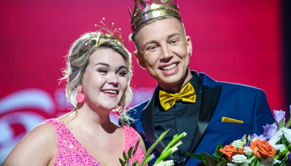 Tangokuningatar 2023 Charlotta Saari ja tangokuningas 2023 Pasi Flodström.