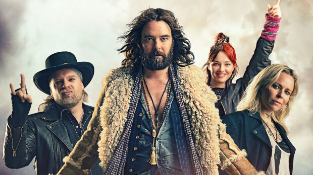 Tältä näyttää Mikko Leppilampi miljoonatilinsä juoneena rocktähtenä: 'Rock’n’roll-elämä on tämmöstä'