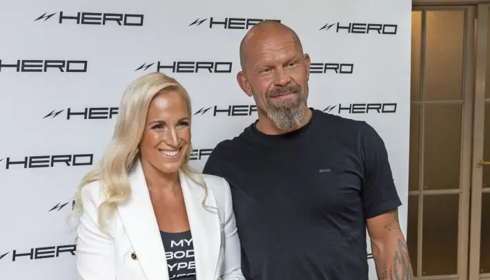 (220809) -- Helsinki, August 9, 2022 – Nanna ja Jere Karalahti poses for the camera during HERO, girls workout clothes - press conference in Helsinki, Finland, 9. August 2022. (Matti Matikainen/Aller Media) (220809) -- Helsinki, August 9, 2022 – Nanna ja Jere Karalahti poses for the camera during HERO, girls workout clothes - press conference in Helsinki, Finland, 9. August 2022. (Matti Matikainen/Aller Media)