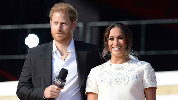 Meghan torjui prinssi Harryn suudelman yleisön edessä - katso kuvat! Meghan ja Harry