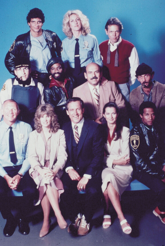 Hill Street Blues ansaitsi hopeaa Katson lukija-äänestyksessä.
