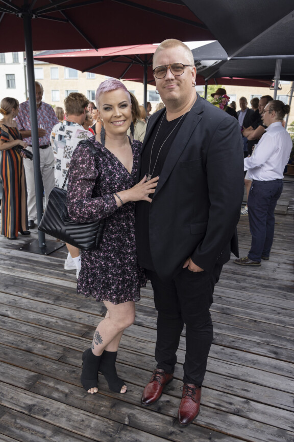 Arttu ja Pauliina menivät naimsiin vuosi ensikohtaamisensa jälkeen. He ovat olleet aviossa jo 10 vuotta.