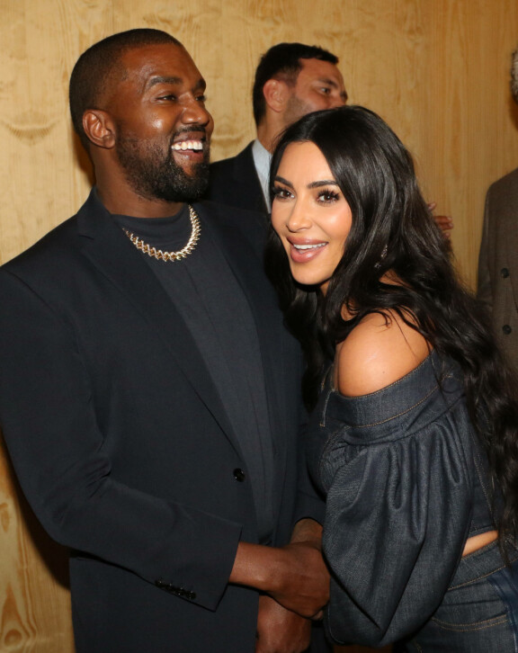 Kimillä ja Kanyella on neljä yhteistä lasta. NEW YORK, NY - NOVEMBER 6, 2019 Kanye West & Kim Kardashian West attend the Kanye West Follow God music video presentation at the Burberry Store, November 6, 2019 in New York City. Photo PUBLICATIONxNOTxINxUSA Copyright: xWalikxGoshornx