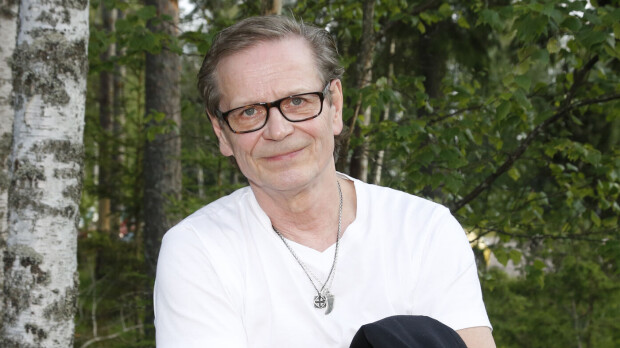 Taistelua antibiooteista! Kake Randelin joutui viikoiksi petipotilaaksi – ”Julkiselta puolelta ei oikein apua saanut”