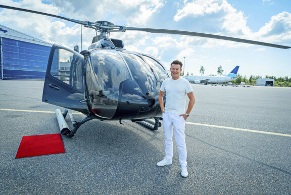 Joonas on yksi Helsinki Citycopterin perustajaosakkaista. Hän oli ennen lomautustaan Finnairilla yli 15 vuotta purserina ja kehitystehtävissä.