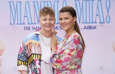 Saara Aalto teki kappaleen Meri-rakkaalleen: ”Laulu syntyi viime hetken paniikissa”
