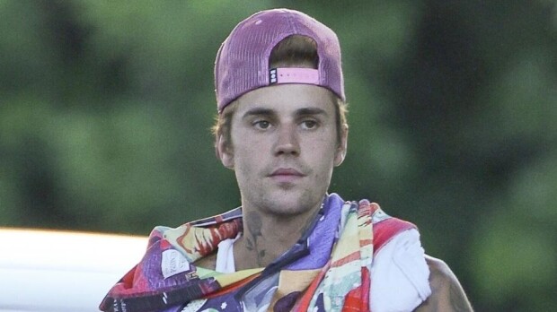 Näin Justin Bieber pukeutui Barbie-leffaan – paparazzikuvat!