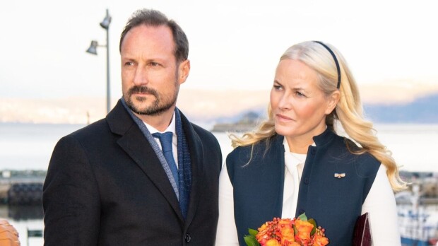 Kruununprinssi Haakon poikkeuksellisen avoimena vaimonsa kunnosta: Mette-Maritin sairaus rajoittaa kaikkea arjessa