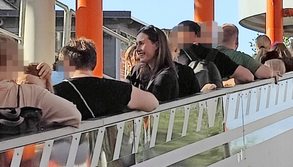 Viikon Kääk-juorut: Sanna Marin hurvitteli huvipuistossa – lukijan kuvat