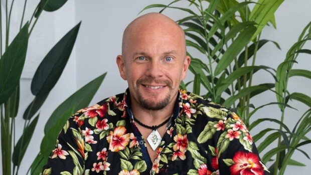 Julkkismiljonääri Henry Aflecht paljastaa rikollisen nuoruutensa uutuuskirjassa: Johti kohuttua BMW-liigaa Henry Aflecht