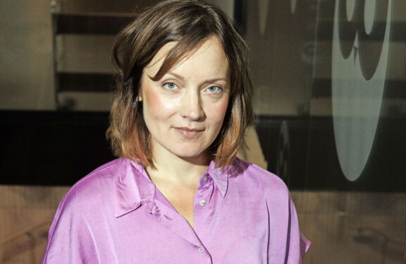 Ensimmäisellä kaudella Elena Leeve valmistautui Maria Kallion rooliin tekemällä kunto-ohjelman, mutta toisella kaudella sellaiselle ei ollut tarvetta.