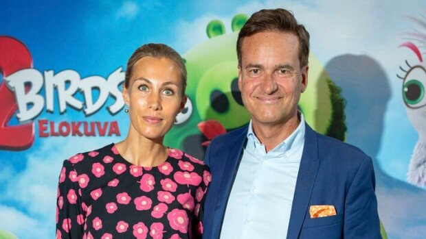 Miljonääri Mika Ihamuotilan ja urheilijakaunottaren salatut ökyhäät – kuvat Seiskassa! Mika Ihamuotila