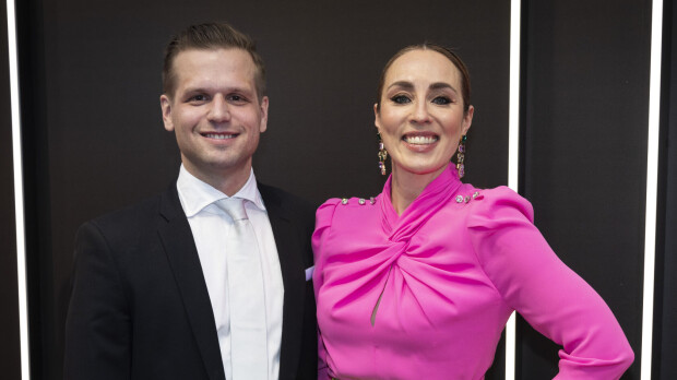 Anni ja Ilkka Ihamäki karkasivat ulkomaille – heti vähäpukeinen lomakuva!